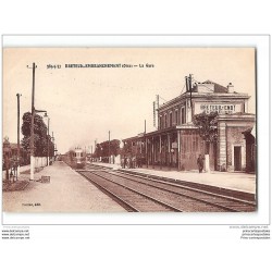 Les deux gares de Breteuil